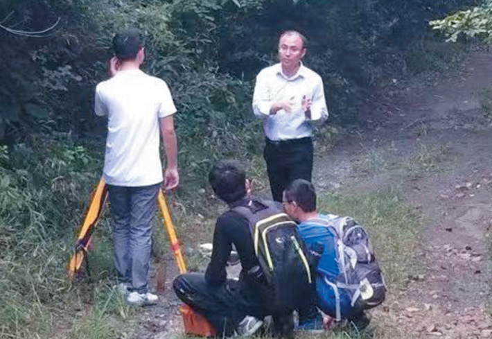 师生交而其志同 天地交而万物通——记东南大学首届杰出教学奖获得者、交通学院于斌教授